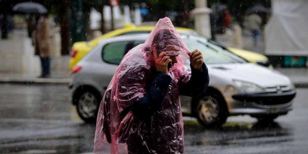 Πρόγνωση καιρού: Νέα επιδείνωση από την Παρασκευή με χιόνια και βροχές